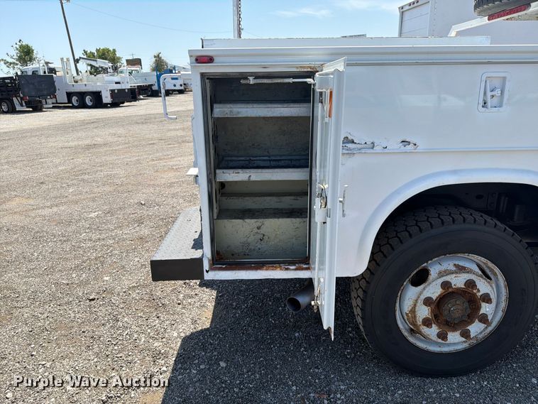 image for item FB5061 2011 Chevrolet Silverado 3500HD Ext. Cab utility bed pickup truck
