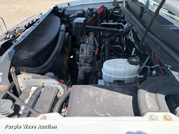 image for item FB5061 2011 Chevrolet Silverado 3500HD Ext. Cab utility bed pickup truck