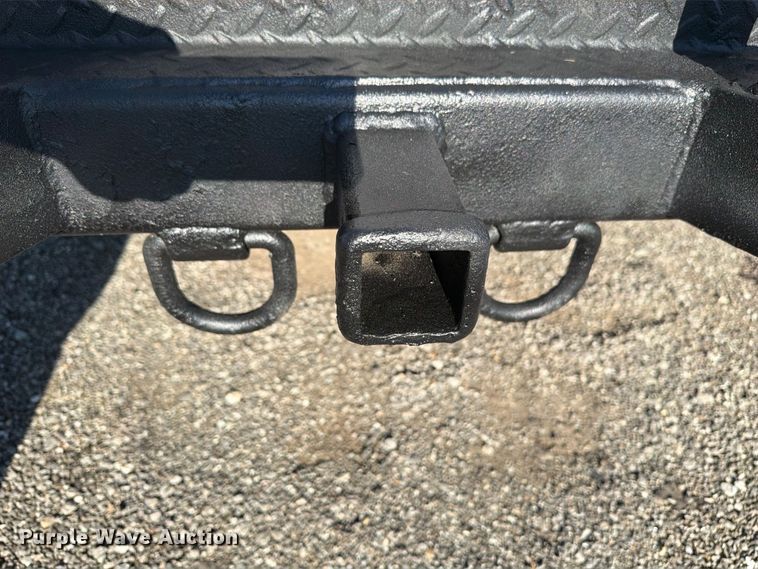 image for item FB5073 2015 Chevrolet Silverado 2500HD Ext. Cab utility bed pickup truck
