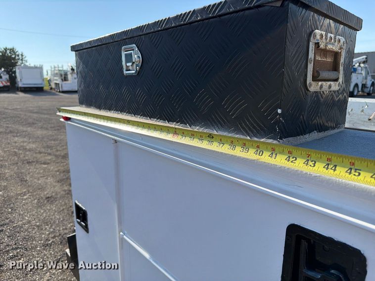 image for item FB5073 2015 Chevrolet Silverado 2500HD Ext. Cab utility bed pickup truck