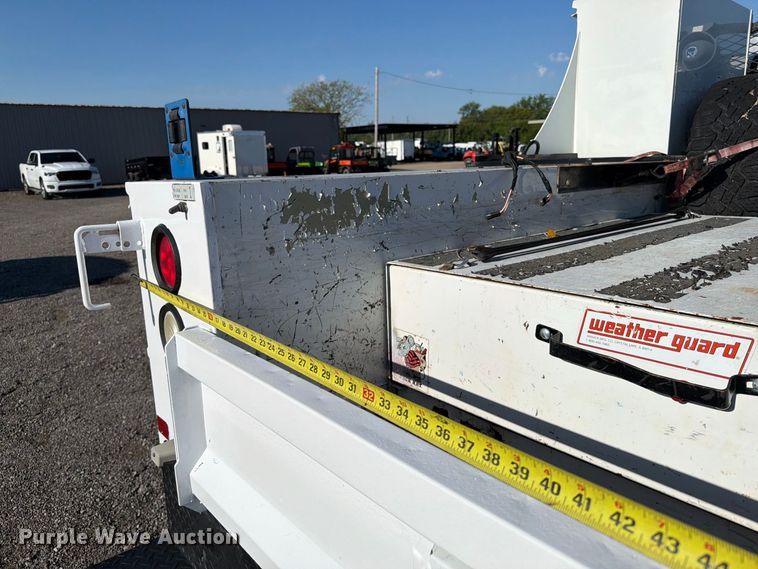 image for item FB5073 2015 Chevrolet Silverado 2500HD Ext. Cab utility bed pickup truck