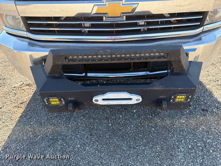 image for item FB5073 2015 Chevrolet Silverado 2500HD Ext. Cab utility bed pickup truck