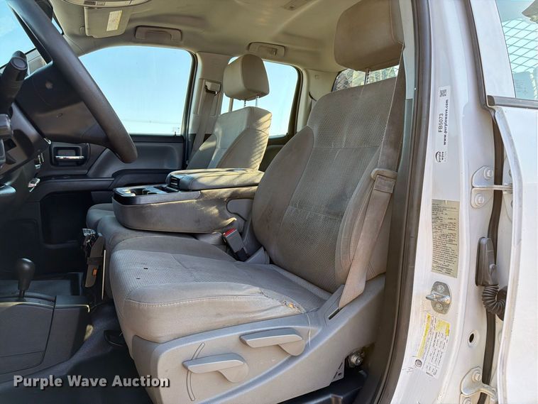 image for item FB5073 2015 Chevrolet Silverado 2500HD Ext. Cab utility bed pickup truck