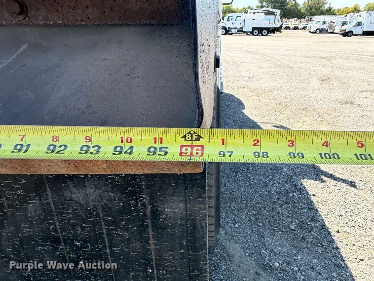 image for item FB5080 2013 International DuraStar 4300 dump truck