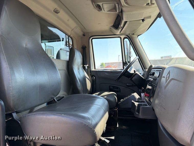 image for item FB5080 2013 International DuraStar 4300 dump truck