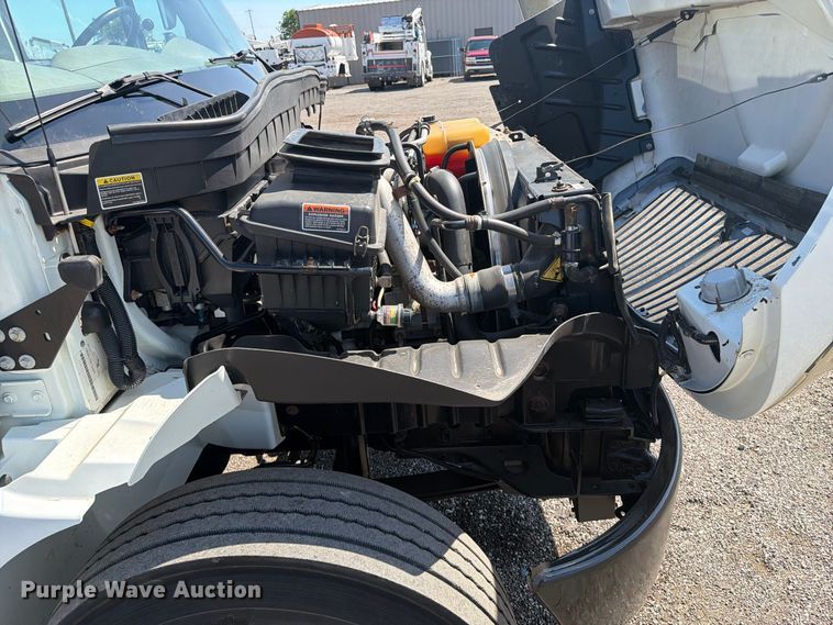 image for item FB5080 2013 International DuraStar 4300 dump truck
