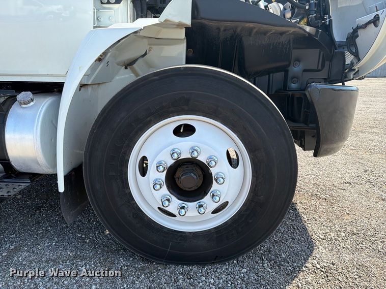 image for item FB5080 2013 International DuraStar 4300 dump truck