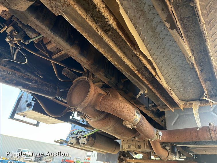 image for item FB5080 2013 International DuraStar 4300 dump truck