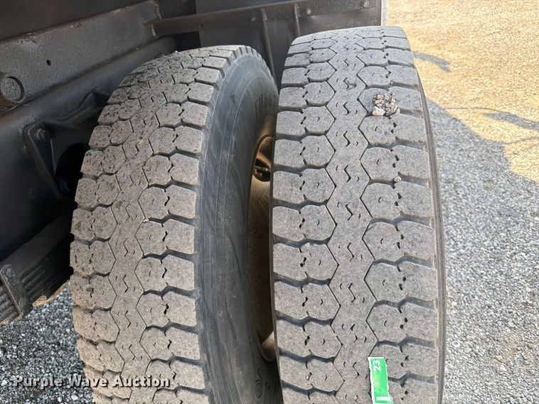 image for item FB5080 2013 International DuraStar 4300 dump truck