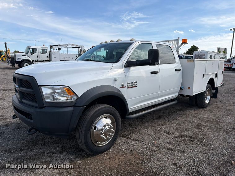 image for item FB5087 2013 RAM 5500 Heavy Duty Crew Cab utility / service truck