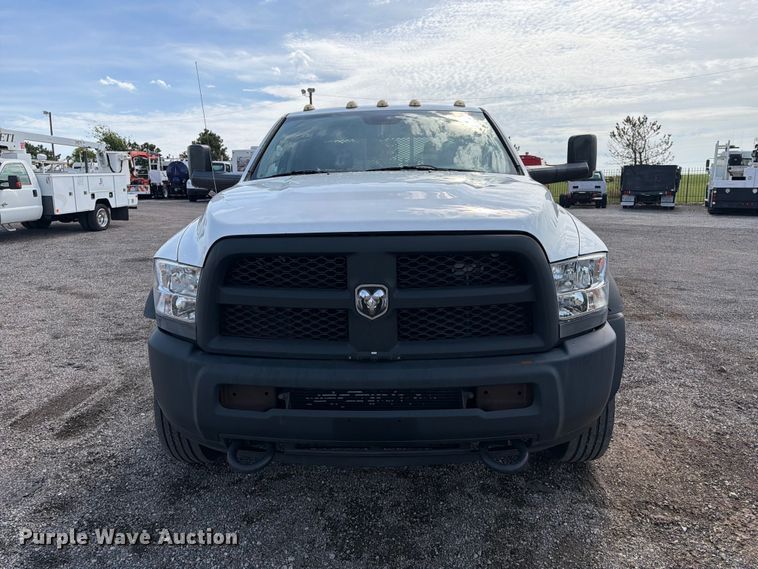 image for item FB5087 2013 RAM 5500 Heavy Duty Crew Cab utility / service truck