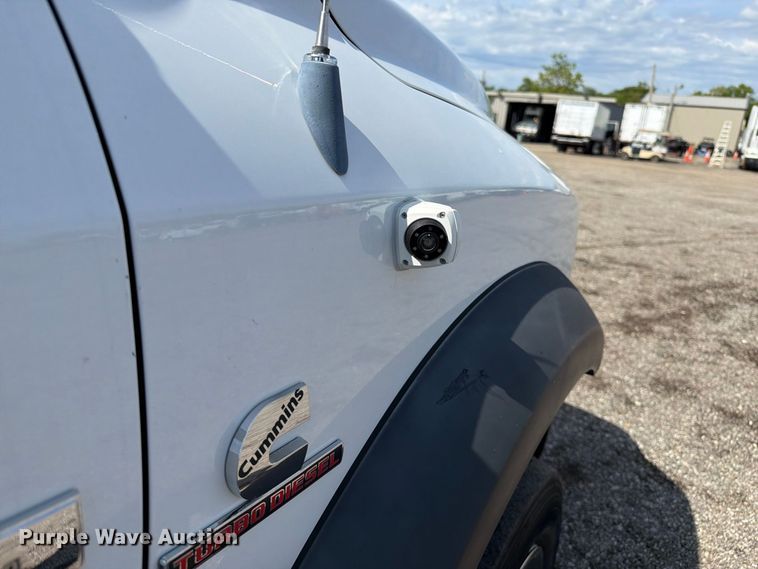 image for item FB5087 2013 RAM 5500 Heavy Duty Crew Cab utility / service truck
