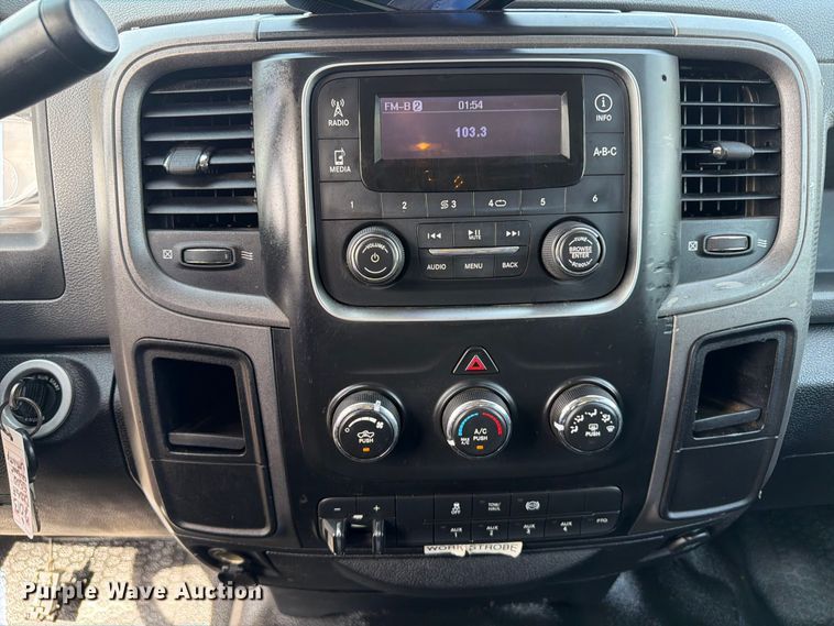 image for item FB5087 2013 RAM 5500 Heavy Duty Crew Cab utility / service truck
