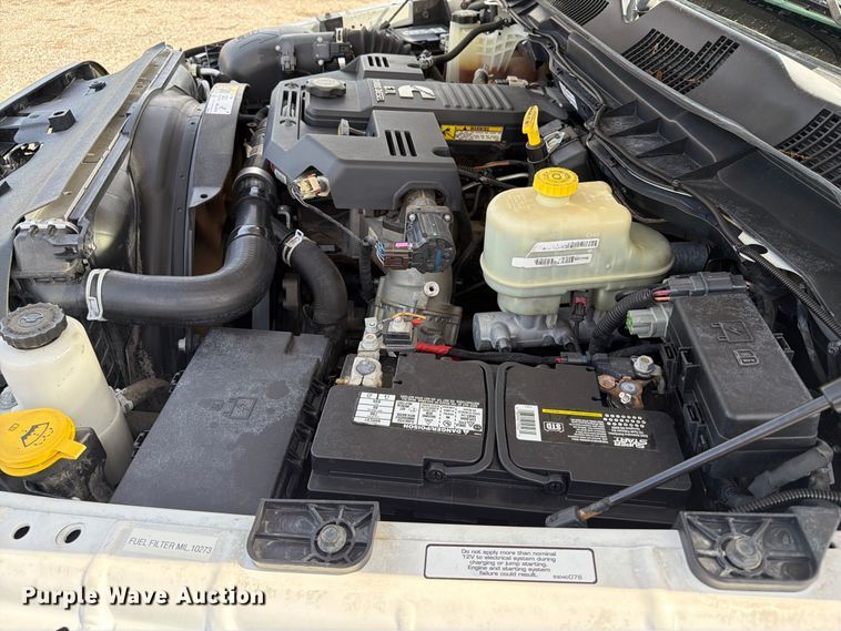 image for item FB5087 2013 RAM 5500 Heavy Duty Crew Cab utility / service truck