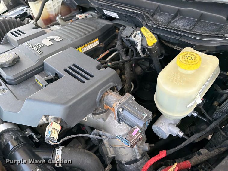 image for item FB5087 2013 RAM 5500 Heavy Duty Crew Cab utility / service truck
