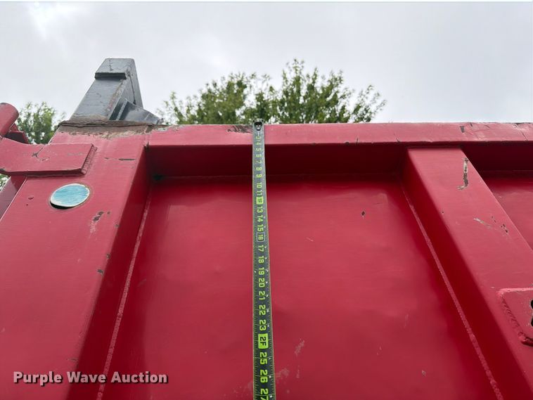 image for item FB5926 1996 International 4700 grapple truck