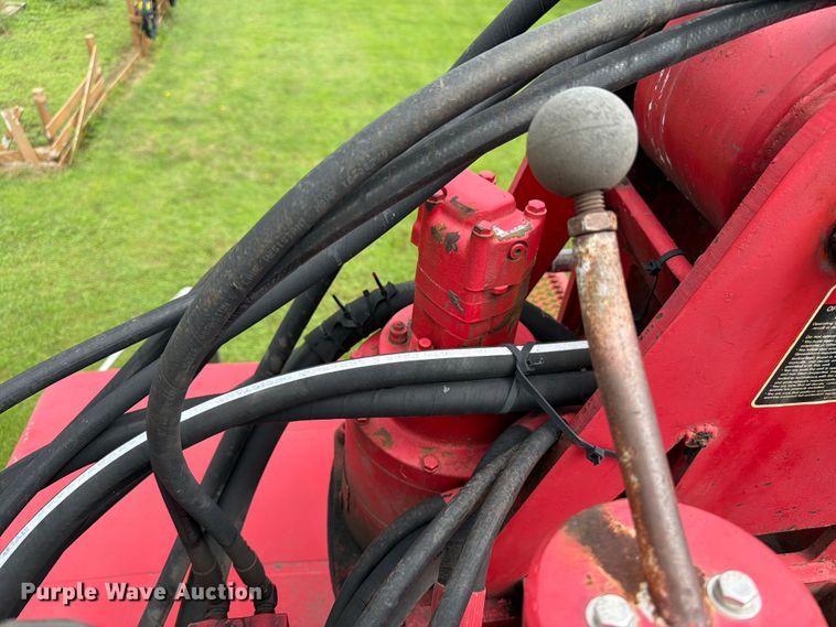 image for item FB5926 1996 International 4700 grapple truck