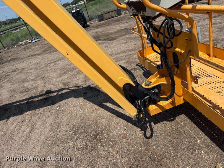 image for item FB6846 2008 Haulotte HA130JRT boom lift