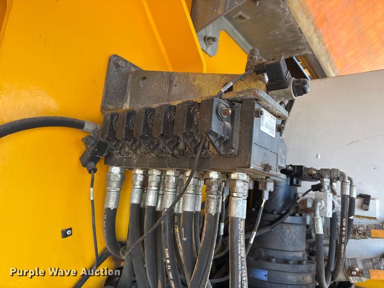 image for item FB6846 2008 Haulotte HA130JRT boom lift