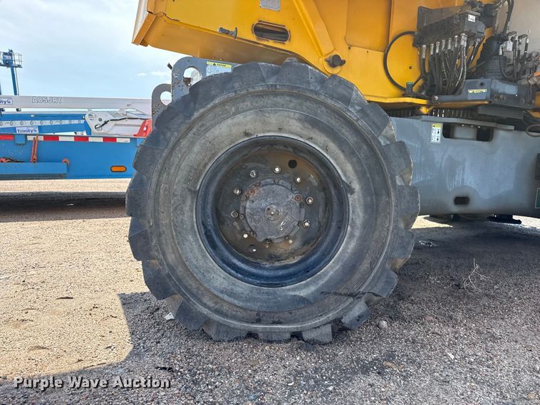 image for item FB6846 2008 Haulotte HA130JRT boom lift