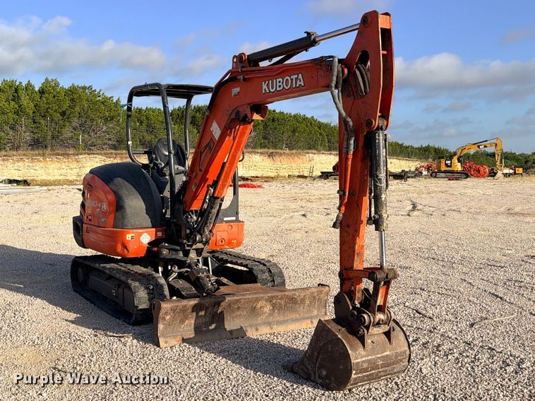 image for item FB8289 2020 Kubota KX040-4 mini excavator