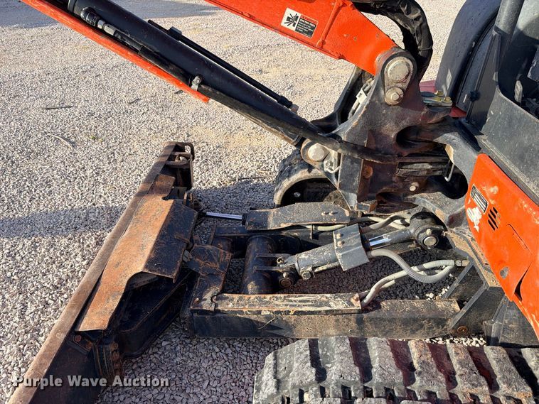 image for item FB8289 2020 Kubota KX040-4 mini excavator