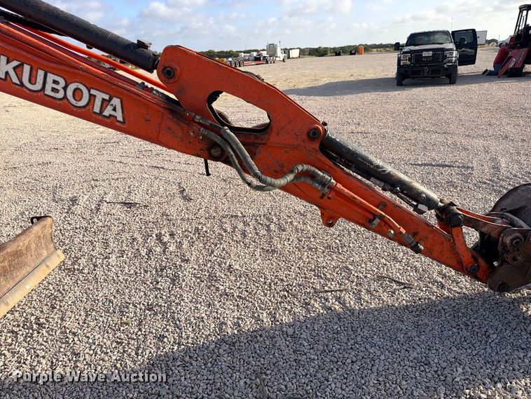 image for item FB8289 2020 Kubota KX040-4 mini excavator