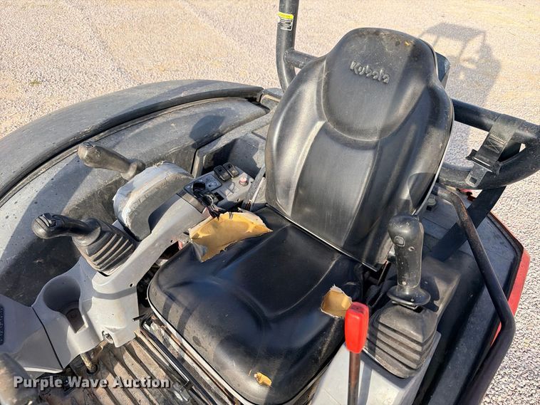 image for item FB8289 2020 Kubota KX040-4 mini excavator