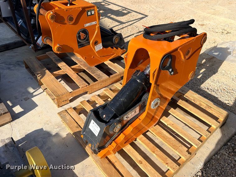 image for item FB8294 2025 Wolverine EHP-11-8T hydraulic pulverizer