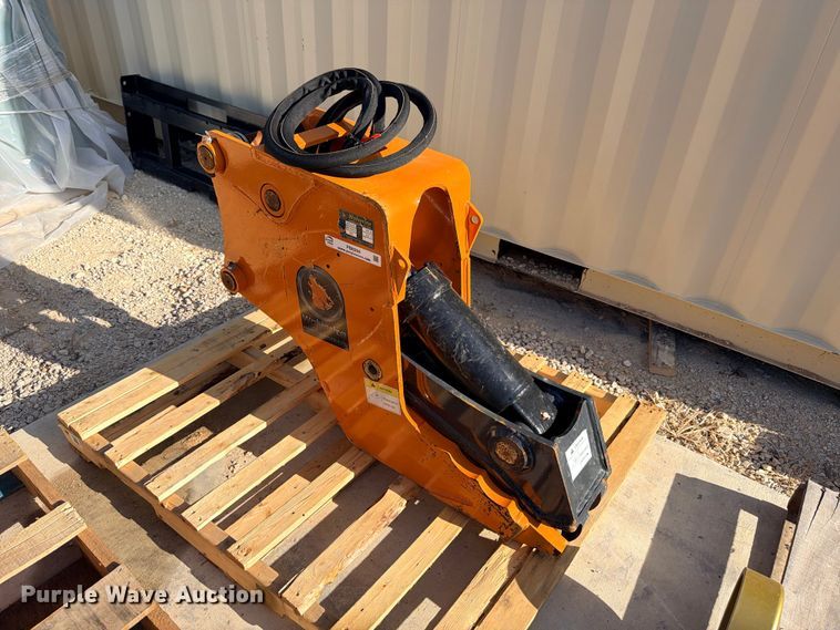 image for item FB8294 2025 Wolverine EHP-11-8T hydraulic pulverizer
