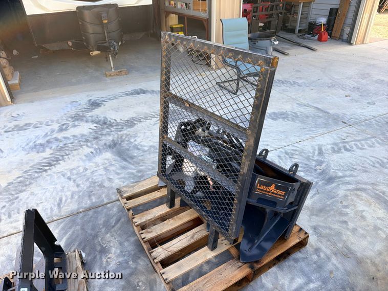 image for item FB8299 2025 LandHonor FW-13-15000G skid steer winch