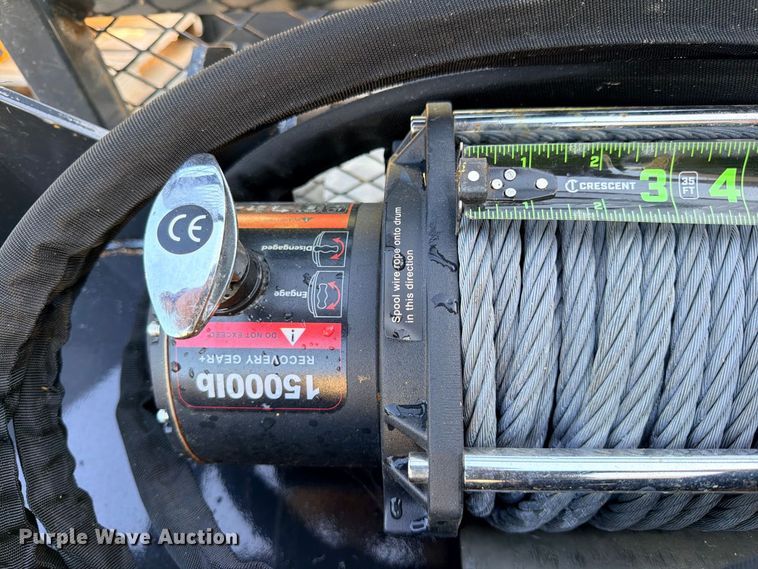 image for item FB8299 2025 LandHonor FW-13-15000G skid steer winch