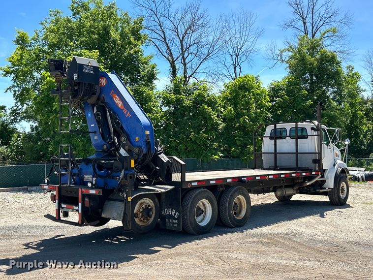 image for item FC2737 2005 Sterling Truck L9500 Series crane truck
