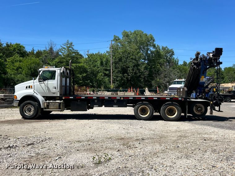 image for item FC2737 2005 Sterling Truck L9500 Series crane truck