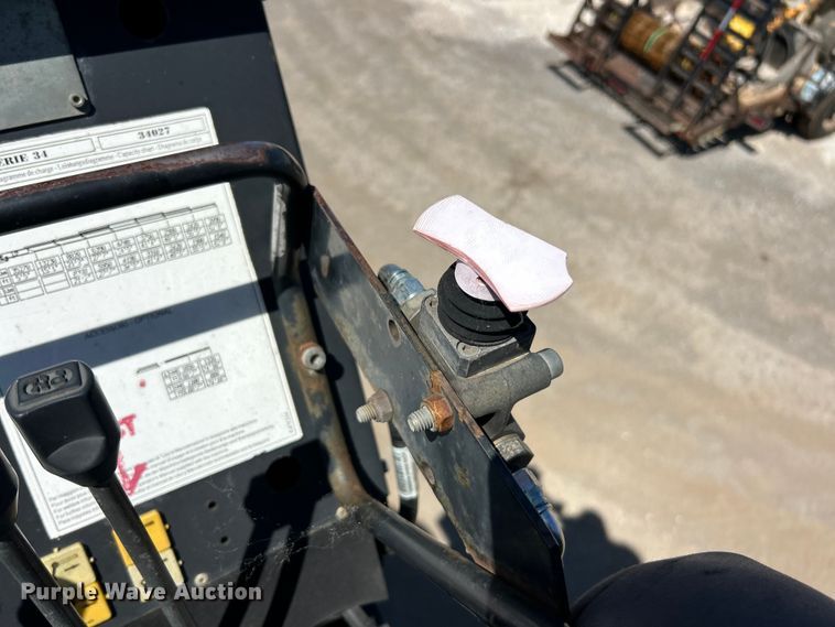 image for item FC2737 2005 Sterling Truck L9500 Series crane truck