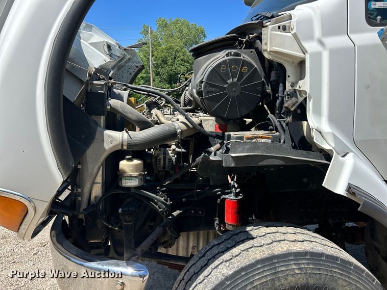 image for item FC2737 2005 Sterling Truck L9500 Series crane truck
