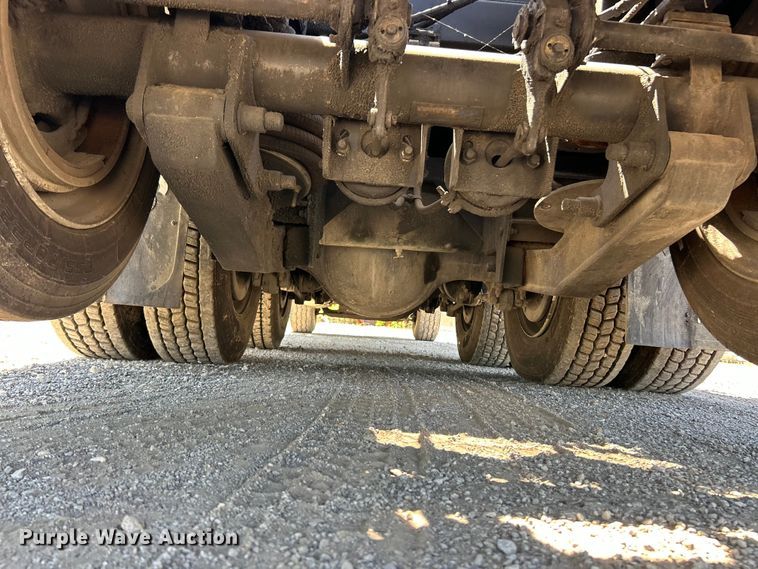 image for item FC2737 2005 Sterling Truck L9500 Series crane truck