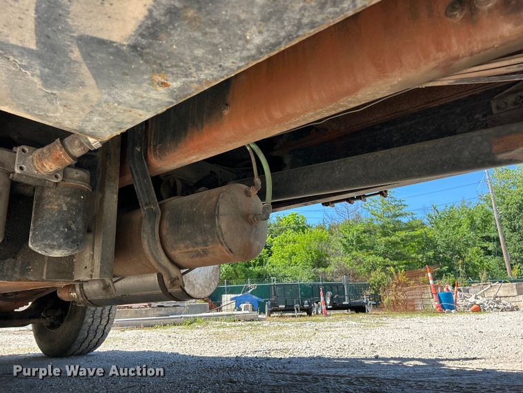 image for item FC2737 2005 Sterling Truck L9500 Series crane truck