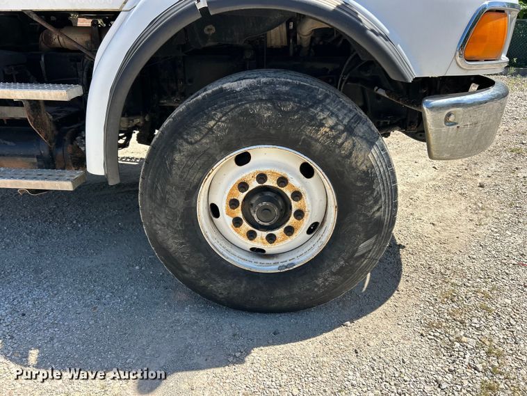image for item FC2737 2005 Sterling Truck L9500 Series crane truck