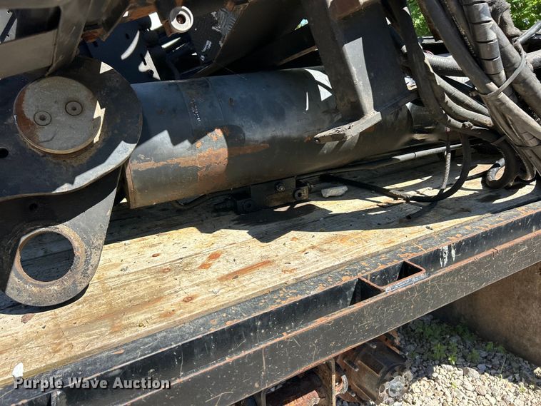 image for item FC2738 Knuckle crane parts
