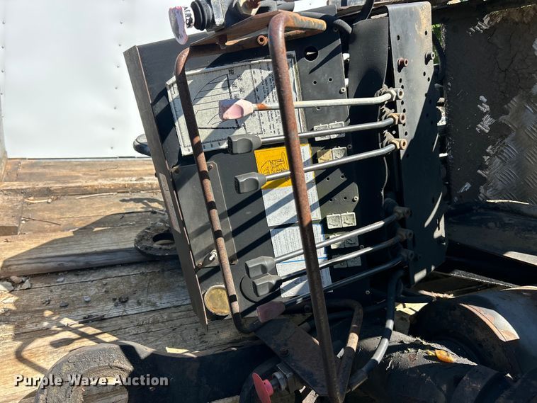 image for item FC2738 Knuckle crane parts