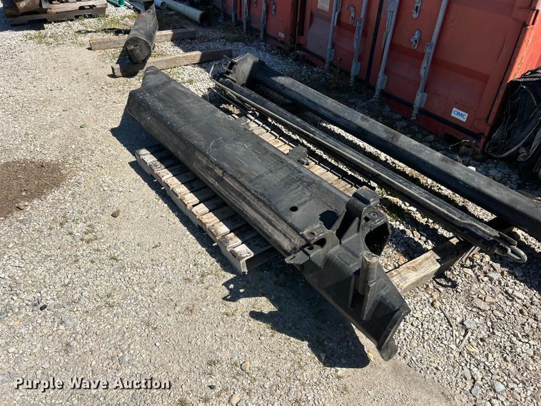 image for item FC2738 Knuckle crane parts
