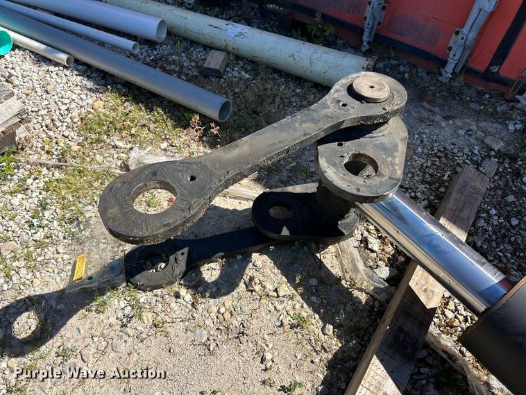 image for item FC2738 Knuckle crane parts