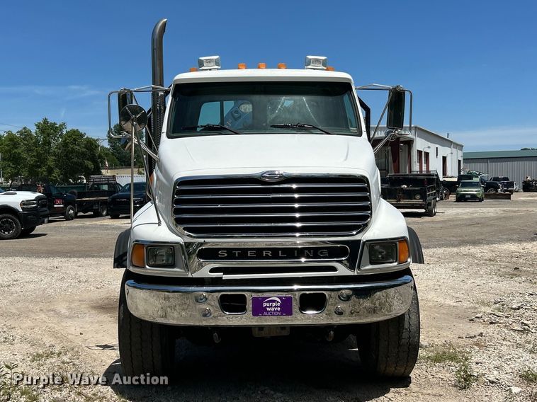 image for item FC2739 2005 Sterling Truck L9500 Series crane truck