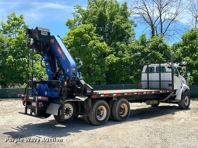 image for item FC2739 2005 Sterling Truck L9500 Series crane truck