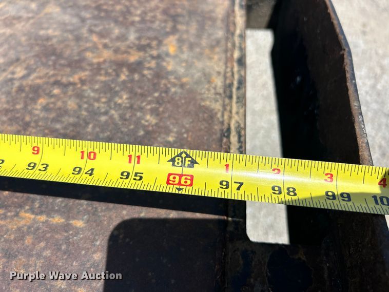 image for item FC2739 2005 Sterling Truck L9500 Series crane truck
