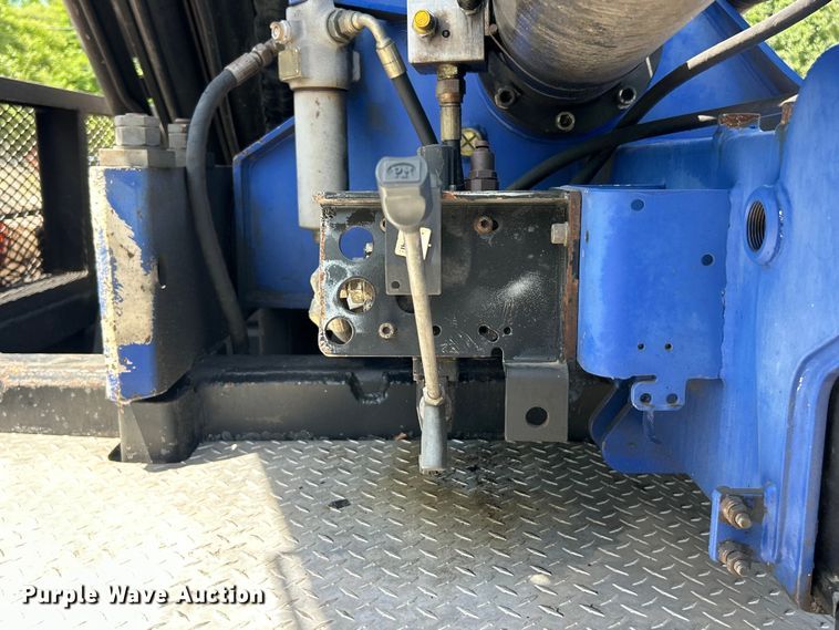 image for item FC2739 2005 Sterling Truck L9500 Series crane truck