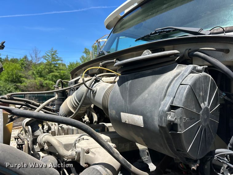 image for item FC2739 2005 Sterling Truck L9500 Series crane truck