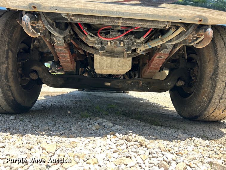image for item FC2739 2005 Sterling Truck L9500 Series crane truck