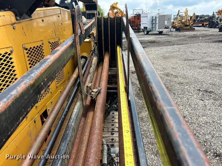 image for item FC2851 2005 Vermeer D18x22 Navigator HDD directional boring unit directional boring unit